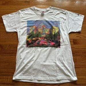 Vintage 1990s Foxwoods Resort and Casino Painting/Artwork Tee Size Large
